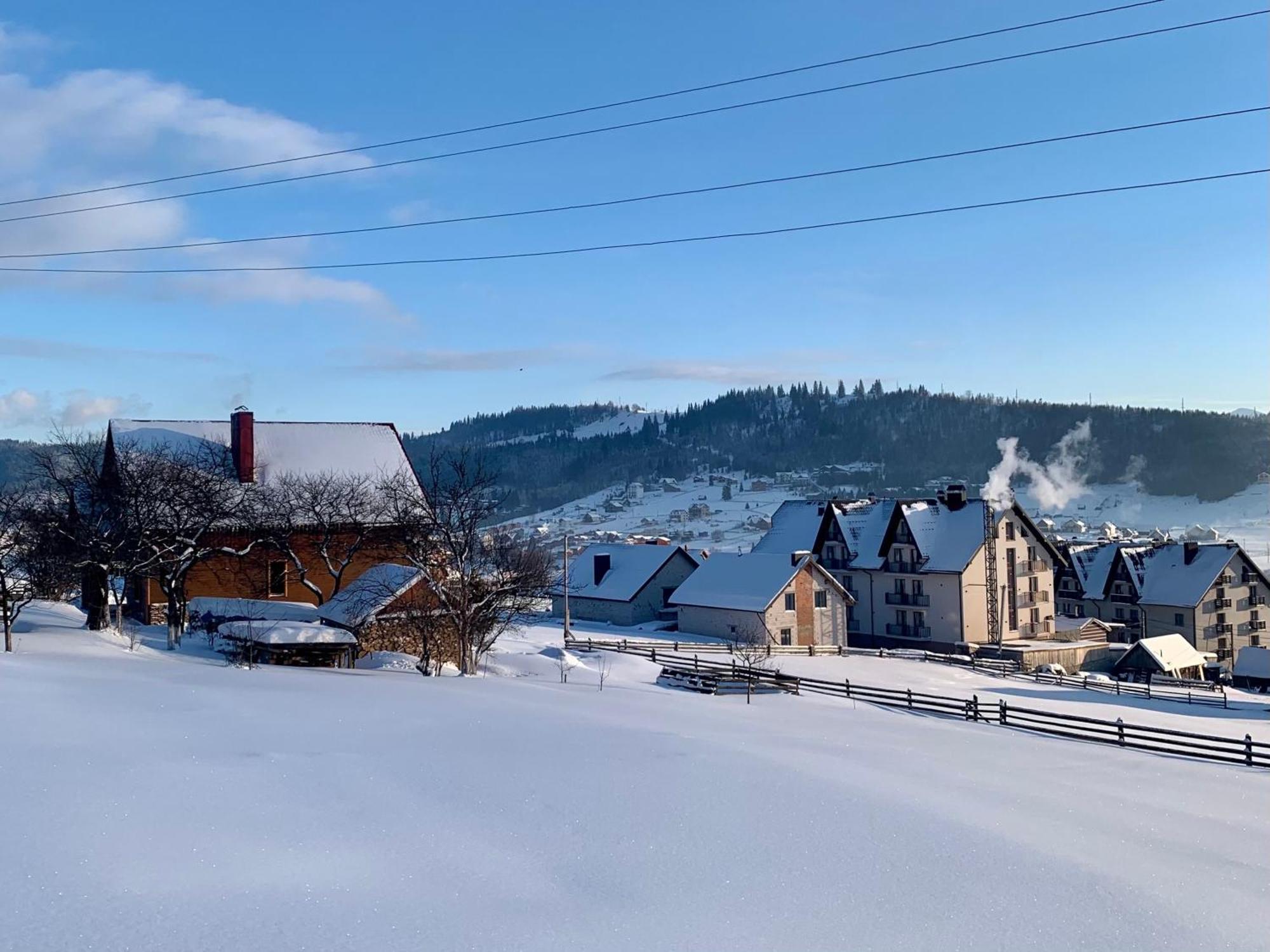 Guest House Velet Bukovel Bagian luar foto